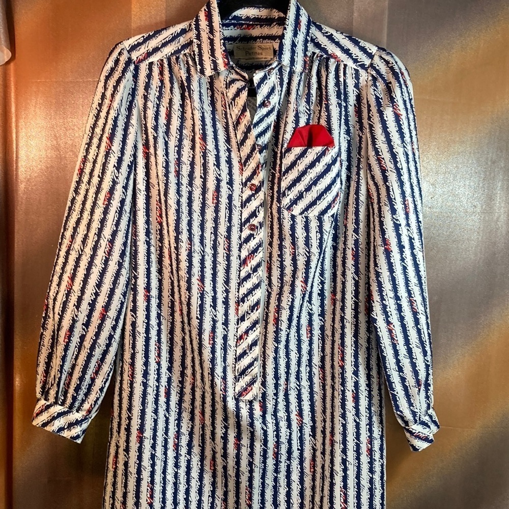 Vintage 70’s‎ blue and white shirt dress red accents 126 40” chest. 41” long